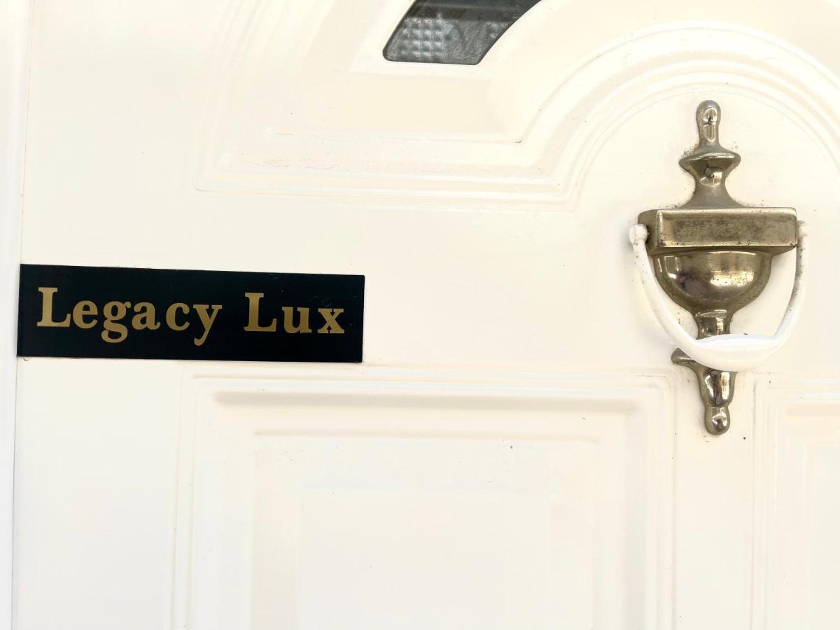 Legacy Lux By The Airport & Beach أرتيميدا المظهر الخارجي الصورة