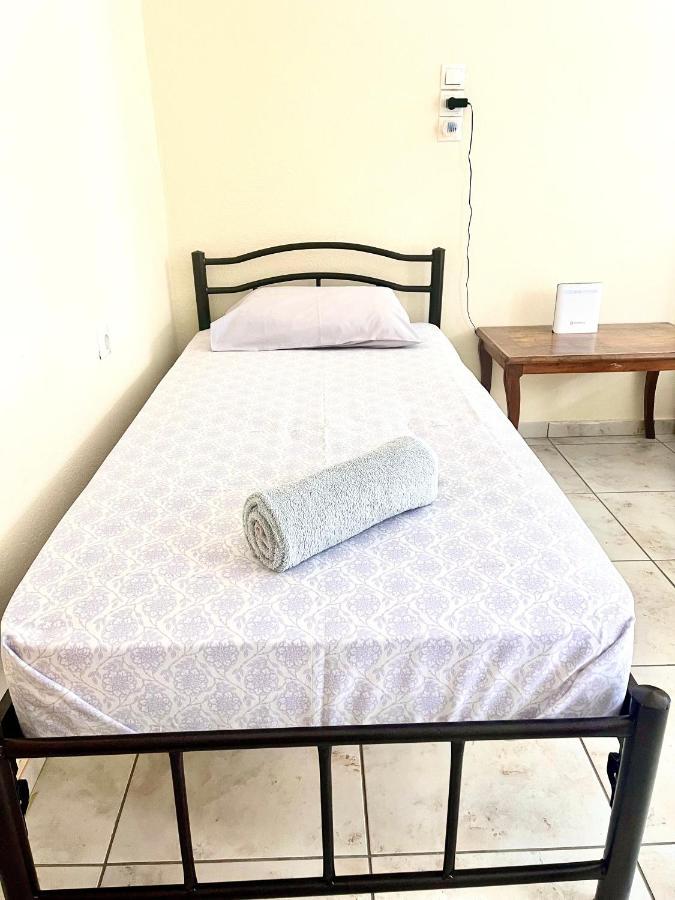 Legacy Lux By The Airport & Beach أرتيميدا المظهر الخارجي الصورة